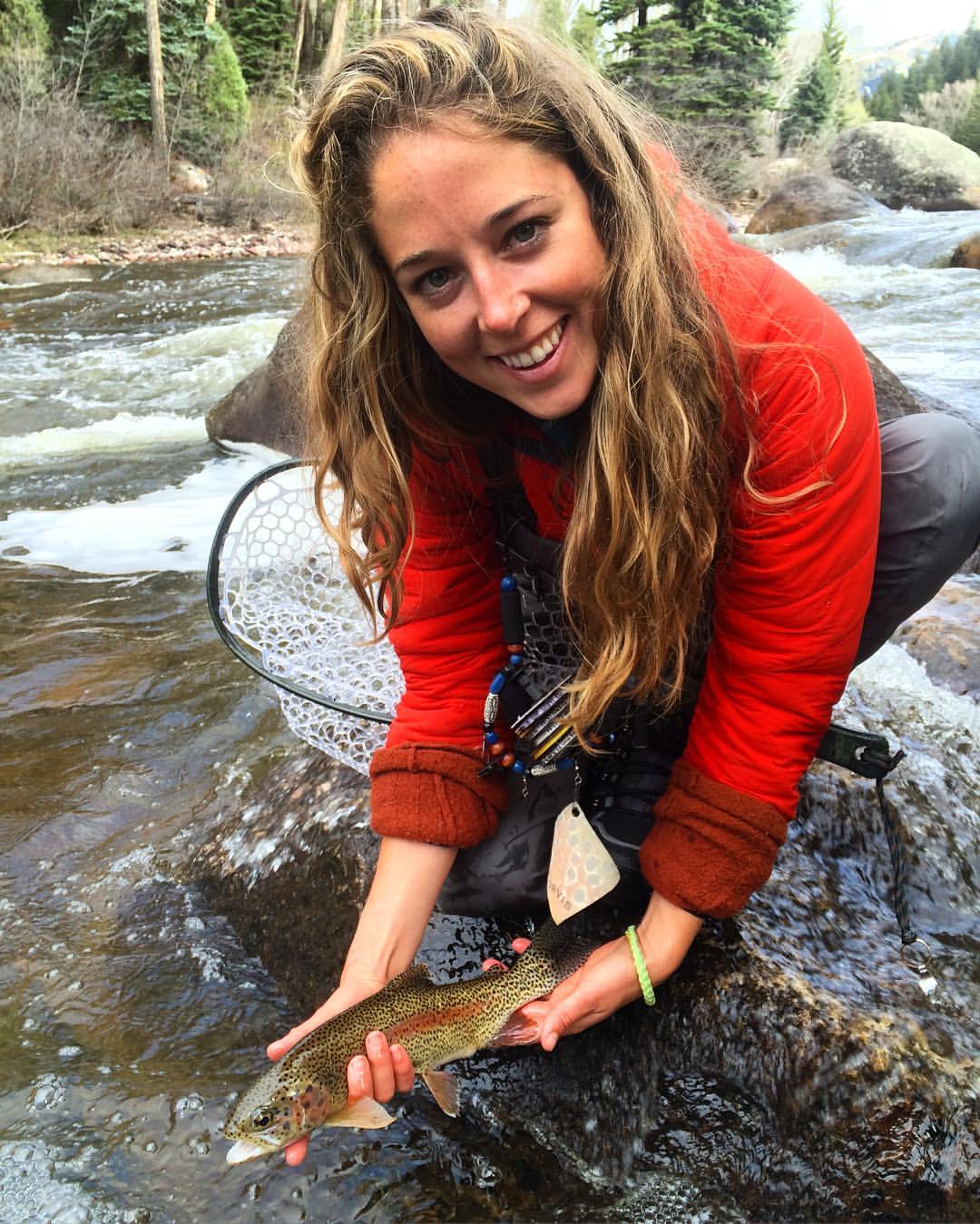 Women's Showcase, Featured Female Angler: Abbie Schuster - Damsel Fly  Fishing